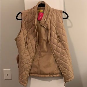 Cream Quilted Puffer Vest with Gold Details NWT!